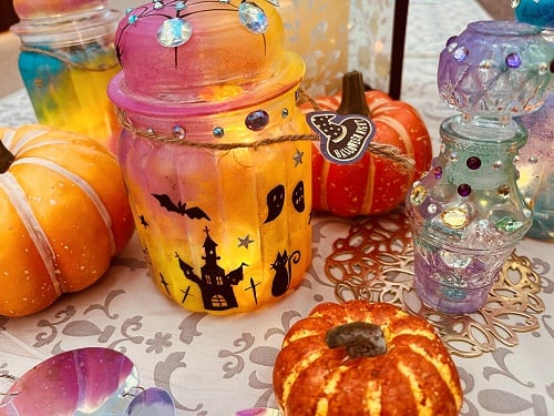 体験教室「ハロウィンランタン作り」