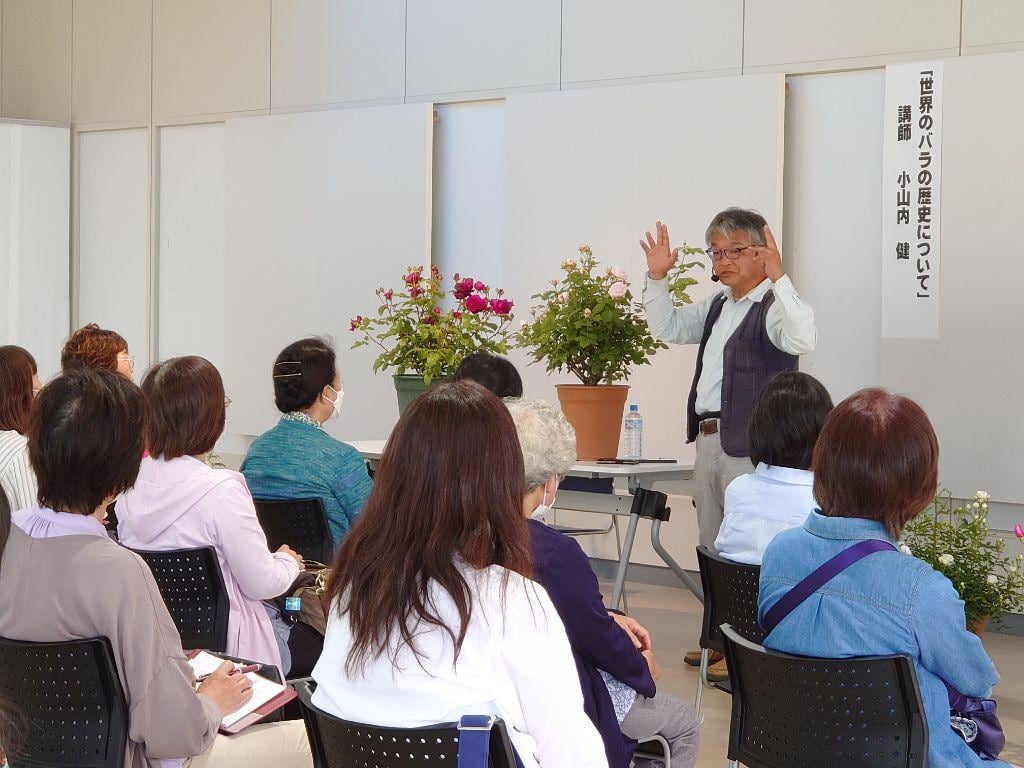 ローズソムリエ小山内健さんによるバラ講習会(満員となりました)