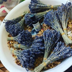 HERB&AROMA「ハーブ魔女のメディカルハーブティとアロマテラピースキンケア」